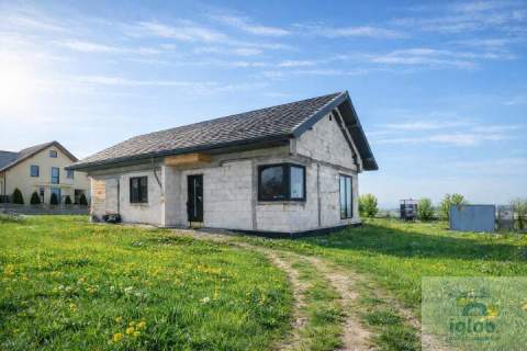 Dom w Domaszowicach 5km od Kielc