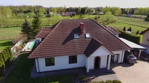Komfortowy dom z sauną, basenem i fotowoltaiką blisko miasta