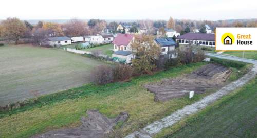 Działka pod zabudowę mieszkaniowo-usługową - Nędza