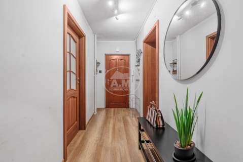 Niezależne pokoje Balkon Park Skowroni