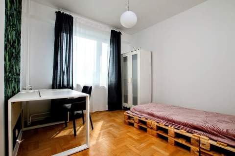 centrum, balkon, przestronne, świetne pod wynajem