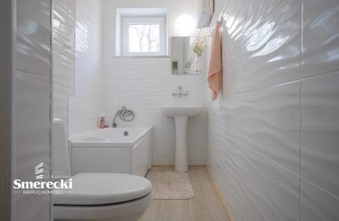 Widne mieszkanie z dużym balkonem