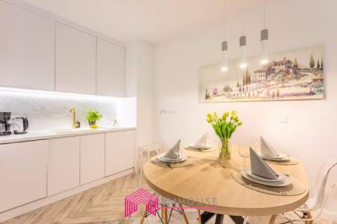 Apartament 2 pokojowy w doskonałej lokalizacji