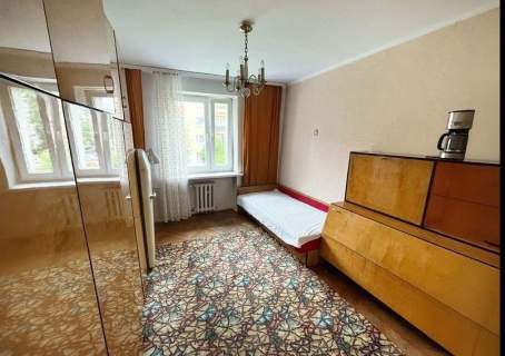 Centrum miasta - 1 piętro, balkon, dwustronne