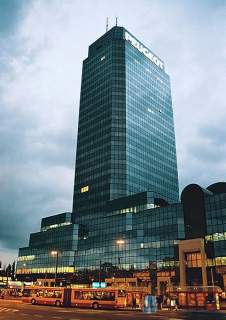Parter pod showroom, gastronomię lub inna placówkę