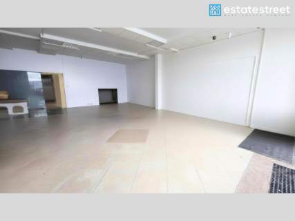 TOP LOKAL BEMOWO, 110 m , WITRYNY 7 m, PARKING