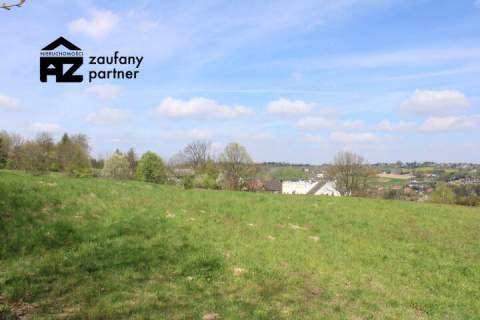 Fajna działka budowlana na wzniesieniu
