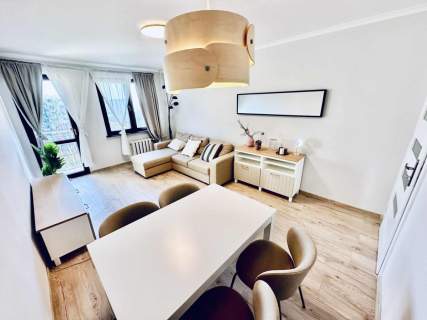 Komfortowe 2 pokoje Balkon 50 m Legnica