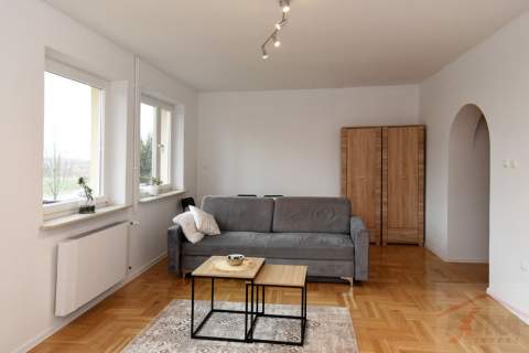 Ostoja / Dwupoziomowy apartament, balkon, ogródek