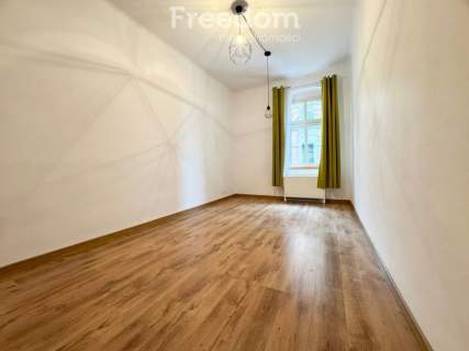 Przestronne 80 m w kamienicy