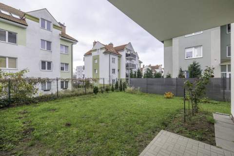 2 POKOJE WYKOŃCZONE DO ZAMIESZKANIA OGRÓD 120m