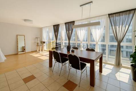 Niezwykle przestronny apartament na Powiślu 