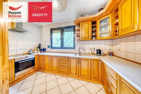 Dom z klimatem w zielonej okolicy 160m2