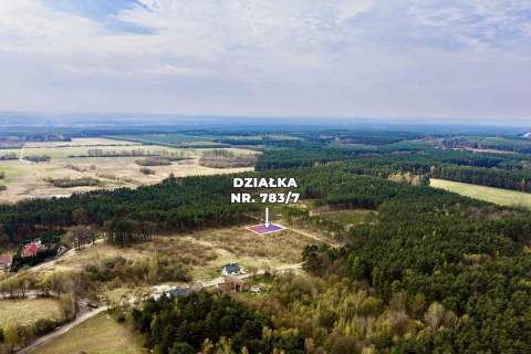 Działka budowlana w bezpośrednim sąsiedztwie lasu