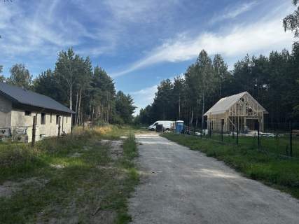 Wyjątkowa działka przy lesie, blisko nowych domów