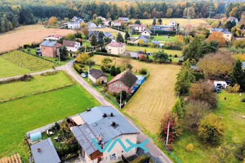 Działka wśród zabudowy mieszkaniowej