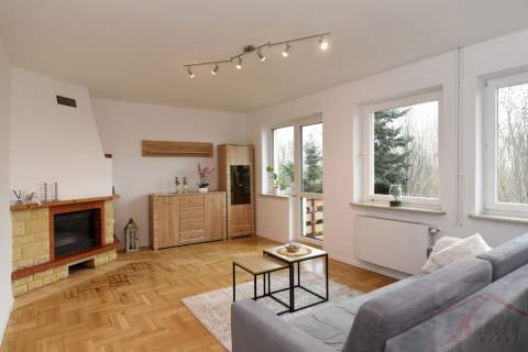 Ostoja / Dwupoziomowy apartament, balkon, ogródek