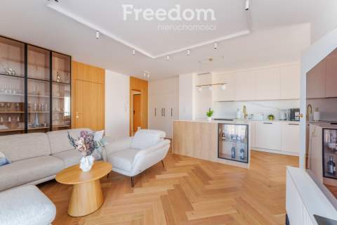 Luksusowy, przestronny apartament w Kołobrzegu