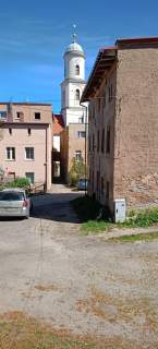 Piękna kamienica u stóp zamku Bolków