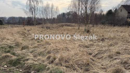 Działka budowlana 10,8 ara   Jary k. Obornik Śl.