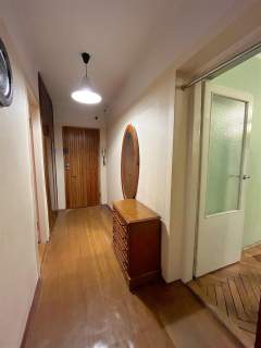 Centrum miasta - 1 piętro, balkon, dwustronne