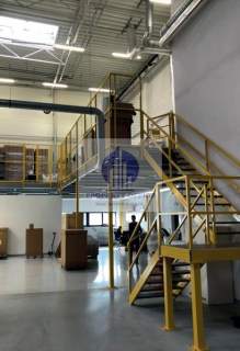 Włochy lokal magazynowo-biurowy 1590m2 do wynajęcia