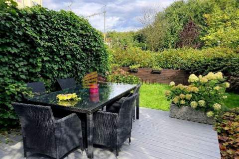 Przestronny Apartament z ogrodem i tarasem