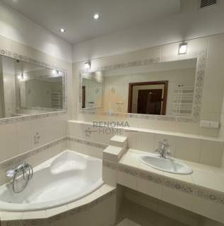 3 pokoje-parter- balkon-
