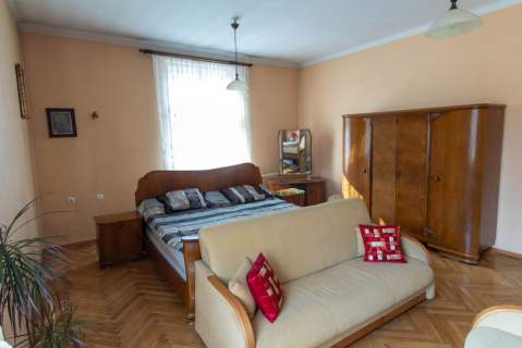 Stylowy apartament w centrum miasta o pow. 136m2
