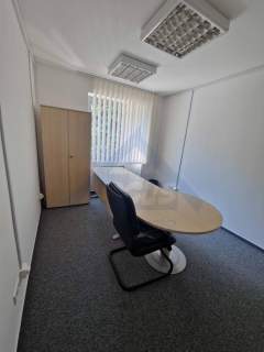Ursynów Południowa Obwodnica budynek biurowy 447m2