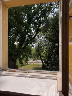 W kamienicy rozkładowe z potencjałem 90 m2