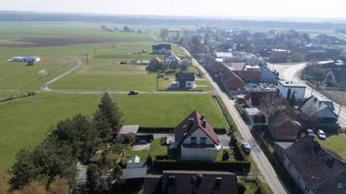 Działka budowlana Wierzbie 893m2