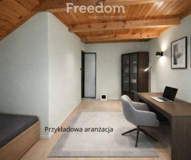 Dom w otoczeniu lasów, Kuźnica Lubiecka