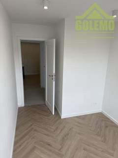 Trzy pokoje w ścisłym centrum, po remoncie 