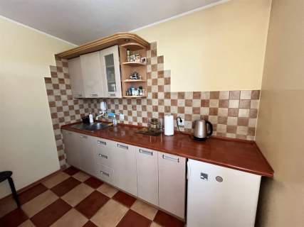 Biuro na sprzedaż, 450 m2, Jędrzejów