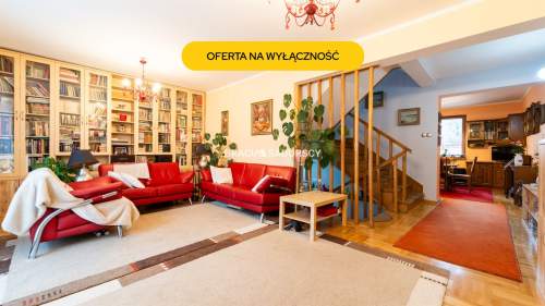Pod działaność z miejscami postojowymi.