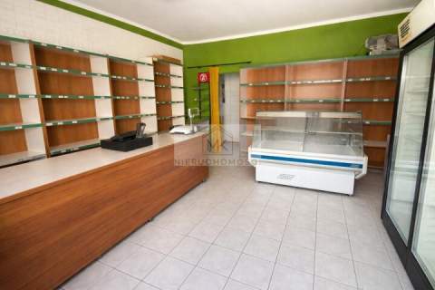 Lokal usługowo-handlowy 26m2, parter, witryna