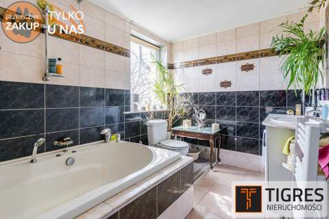 Dwa dojazdy / Możliwy podział / Brak MPZP / 1460m2