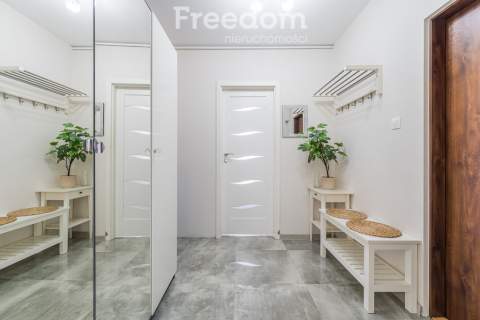 Mokotów, ul. Kaukaska 42,2 m 2 pokoje