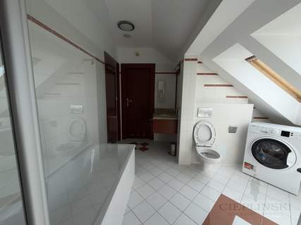 Apartament 3 sypialne plus salon w centrum WYNAJEM