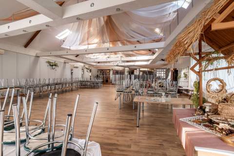Sala weselna hostel gotowy biznes w sercu Rozt