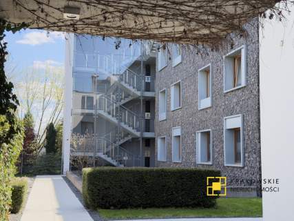 WIDOKOWY APARTAMENT Z PRYWATNYM TARASEM NA DACHU.