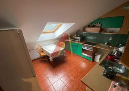 LOKAL KOMERCYJNY 3 MIESZKANIA