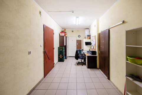 Obiekt/ lokal handlowo-usługowy
