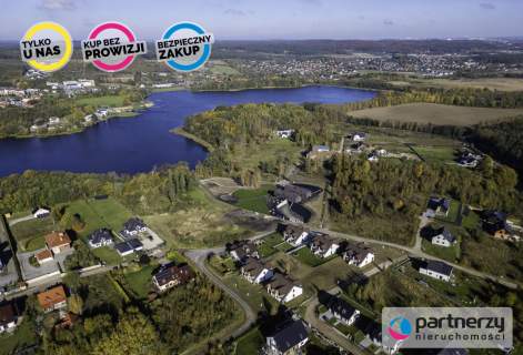 Dom bliźniak nad samym jeziorem 