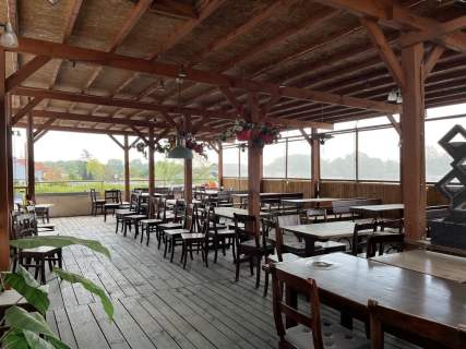 Restauracja REJS ul. Portowa 2 w Puławach.