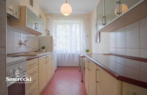Widne mieszkanie z dużym balkonem