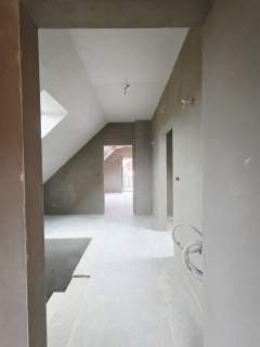 DOM 2 PIETRA - 140 M2 - DZIAŁKA 7 ARÓW - ZARZYCE