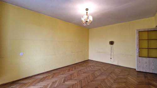 Kołobrzeg ul. Dworcowa 2 pokoje , kuchnia, balkon ,4 p.