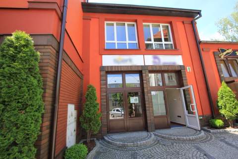 Lokal 93,3m w centrum - wejście z ulicy